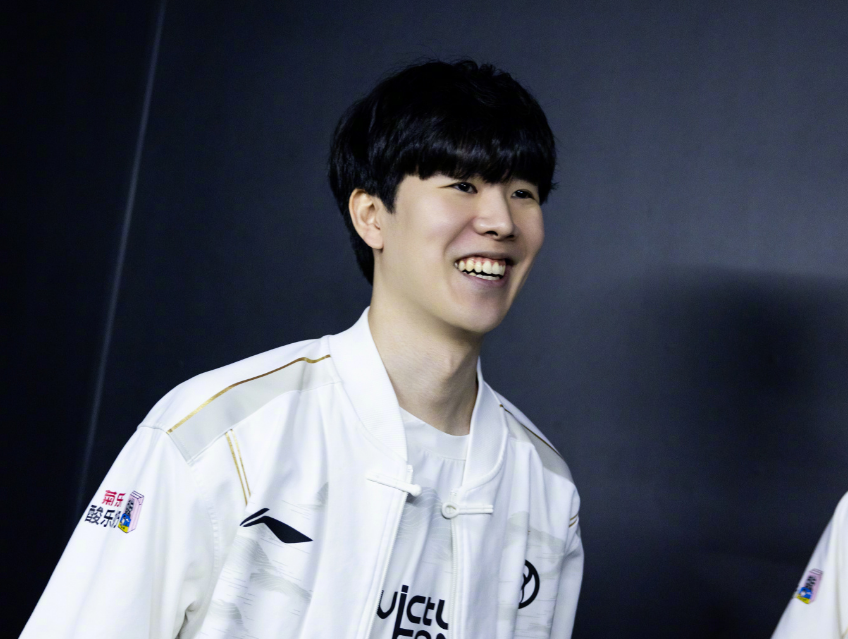 启用年轻球 启用年轻球