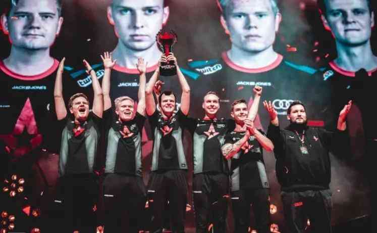 迷的心中 迷的心中