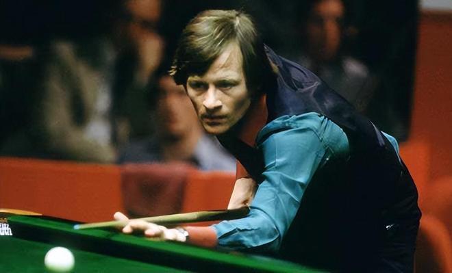 迫向边线传 迫向边线传